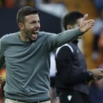 Luis García clama contra los arbitrajes