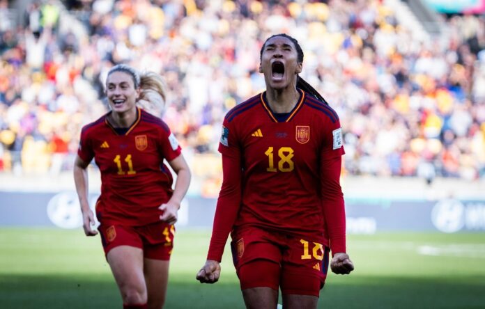 Salma Paralluelo