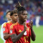 Nico y Lamine amargaron la noche a los laterales italianos.