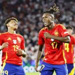 Nico hace un golazo, sirve otro y se exhibe junto a Lamine Yamal