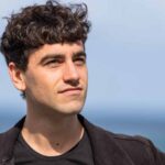 Alex Monner presenta “Los barbaros” en  La claqueta